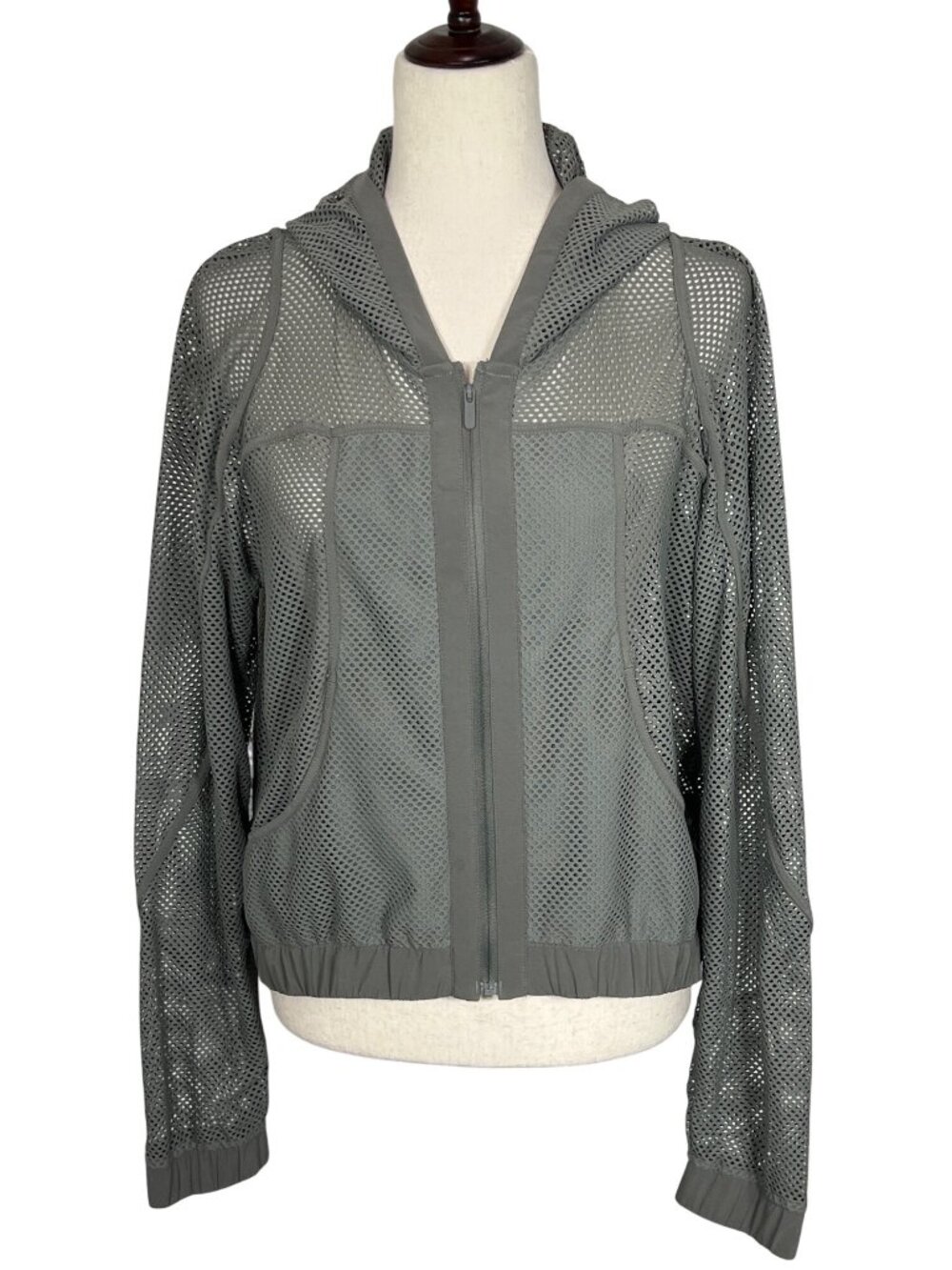 LULULEMON Relaxed Fit Mesh Jacket Gray Sage Sz 6 #W3EZOS NWOT